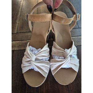 Ugg Tan Knotted Strap Espadrille Wedge Sandals With Cork Heel 8M